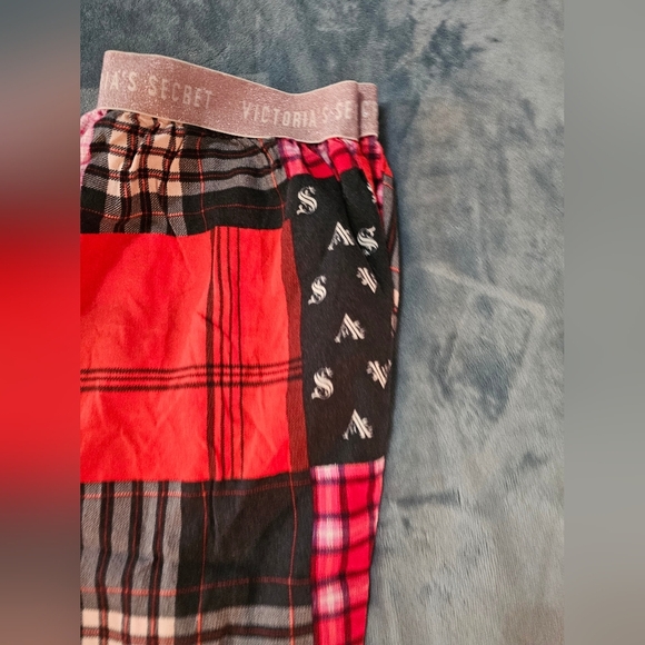 Victoria's Secret Patchwork Pajama Bottoms - Red, Pink, Black Size Small - Picture 7 of 9